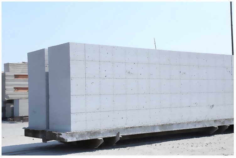 新蔡加气块 加气砌块 轻质砖气孔结构及其影响因素