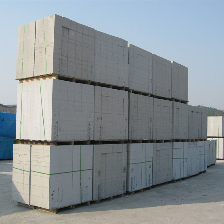 新蔡宁波台州金华厂家：加气砼砌块墙与粘土砖墙造价比照分析